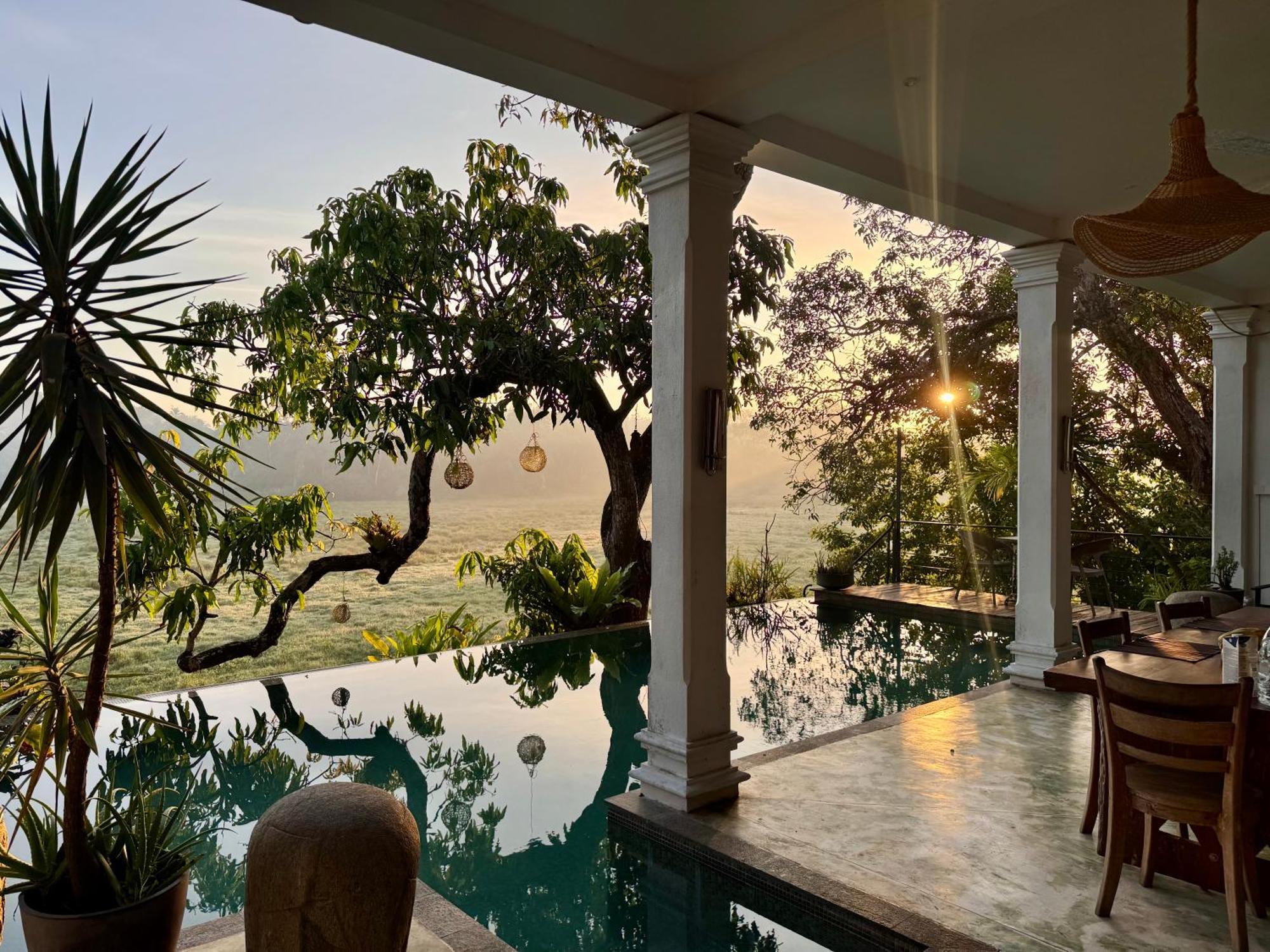 Villa Seven Faces-Luxury Escape,Stunning Views With Private Pool For A Couple Or Family! Galle Exterior photo